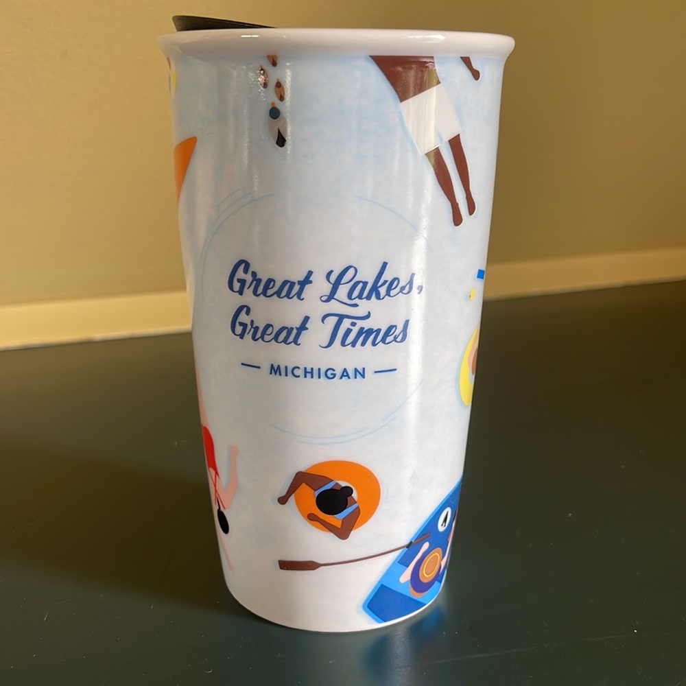 12 ounce Starbucks travel  mug tumbler with lid